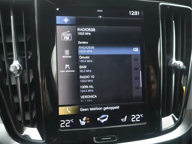 Volvo V60 2.0 B3 Momentum 2021 Hybride Benzine 18