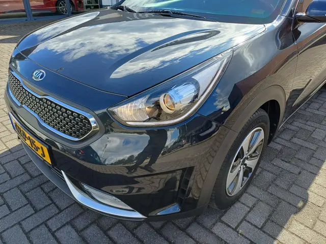 Kia Niro 1.6 GDi Hybrid BusinessLine 2017 Hybride Benzine 9