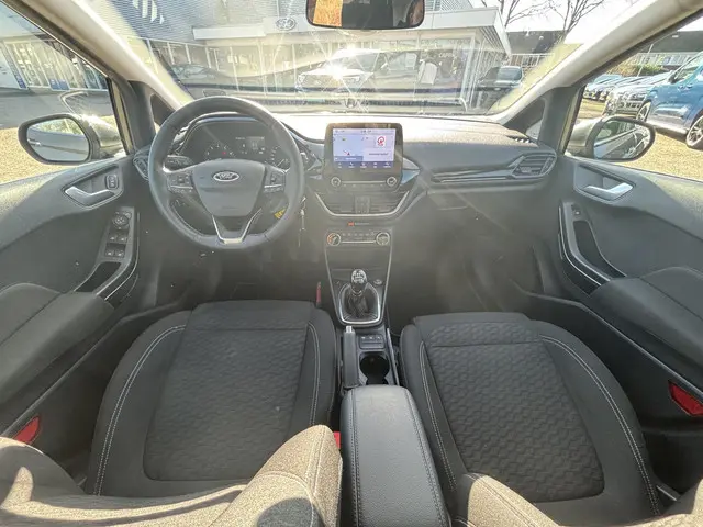 Ford Fiesta 1.0 EcoBoost Hybrid Titanium 2022 Benzine 19