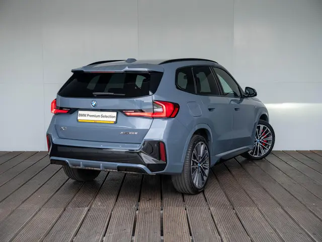 BMW X1 xDrive25e 2025 Hybride Benzine 2