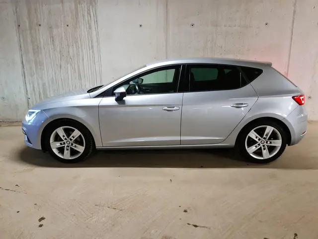 SEAT Leon 1.4 EcoTSI FR Business Intense 2018 Benzine 8