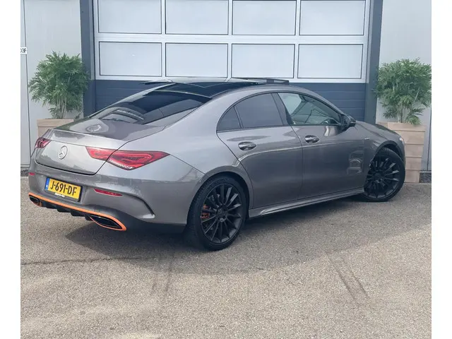 Mercedes-Benz CLA 220 Premium Plus 2019 Benzine 7