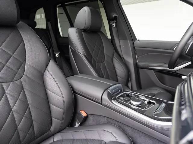 BMW X5 xDrive50e 2025 Hybride Benzine 8