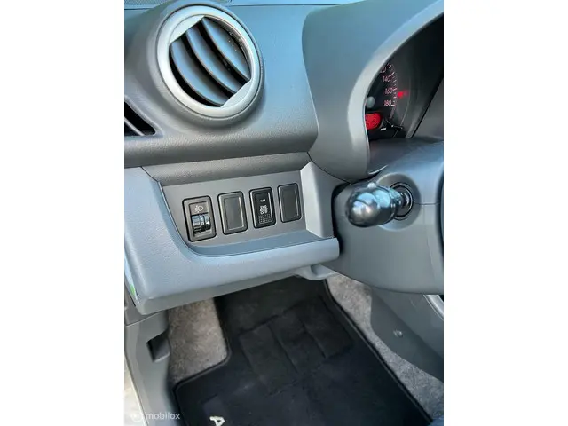 Suzuki Alto 1.0 Celebration EASSS 2015 Benzine 13