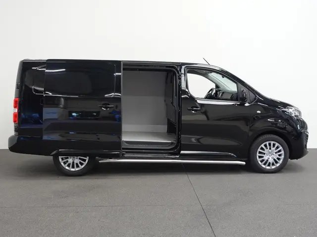 Peugeot Expert 2.0 BlueHDI 145PK L3 Automaat 2023 Diesel 38
