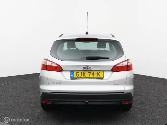 Ford Focus Wagon 1.0 EcoBoost Edition 2013 Benzine 26