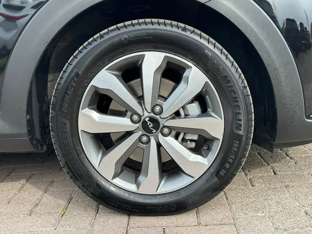 Kia Stonic 1.0 T-GDi MHEV DynamicPlusLine 2024 Benzine 6