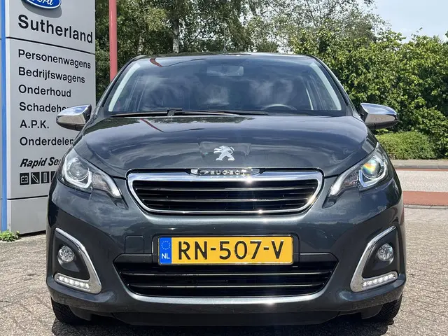 Peugeot 108 1.0 e-VTi Allure 2018 Benzine 2