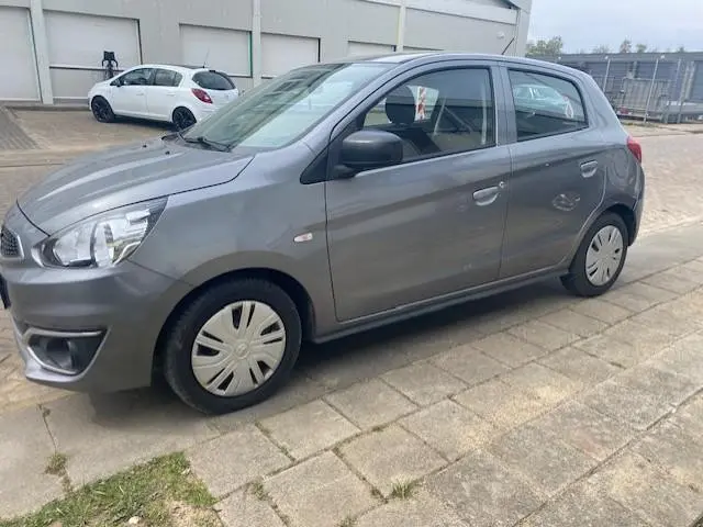 Mitsubishi Space Star 1.0 Cool+ 2018 Benzine 6