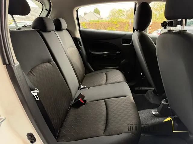 Mitsubishi Space Star 1.2 Entry / apk 4-2028 2022 Benzine 6