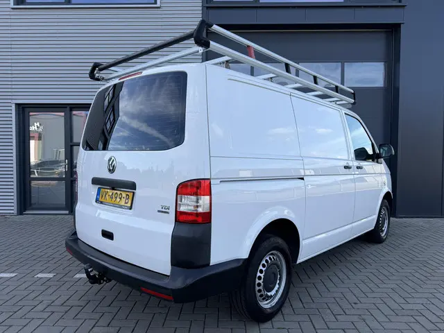 Volkswagen Transporter 2.0 TDI L1H1 2014 Diesel 27