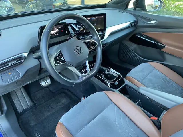 Volkswagen ID.4 First 77 kWh 92% 2020 Elektrisch 12