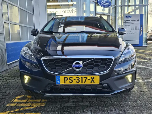 Volvo V40 Cross Country 2.0 D4 Summum 2016 Diesel 7