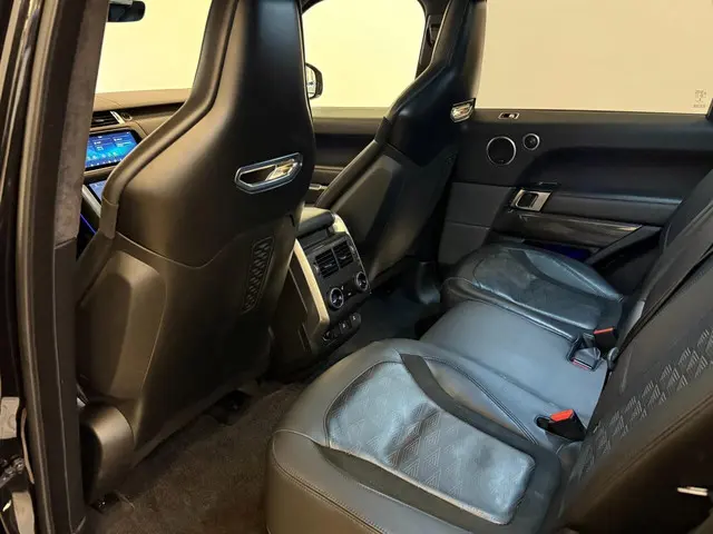 Land Rover Range Rover Sport 5.0 V8 SC SVR 2018 Benzine 23