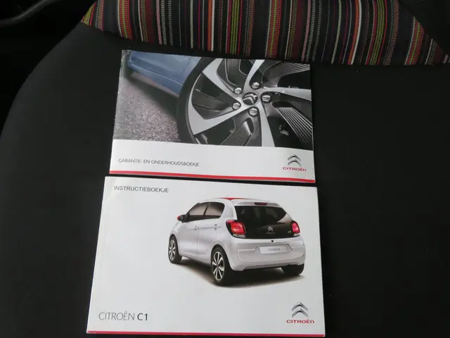 Citroën C1 1.0 e-VTi Airscape Cool 5 deurs 2014 Benzine 18