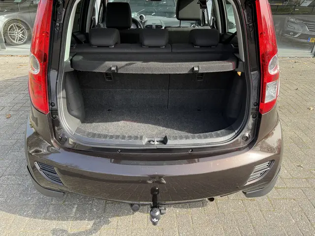 Suzuki Splash 1.2 Exclusive EASSS 2014 Benzine 17