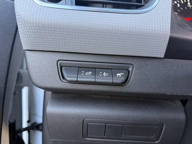 Nissan Townstar 1.3 TCe 130PK 2022 Benzine 25