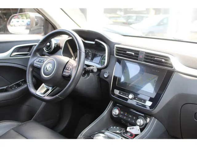 MG MG ZS EV Luxury 45 kWh//Pano//Camera!! 2019 Elektrisch 29