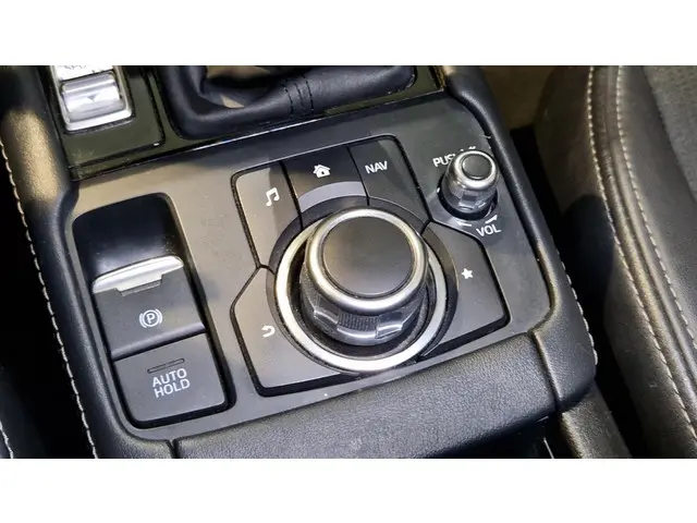 Mazda CX-3 2.0 SkyActiv-G 120 GT-M 2019 Benzine 26