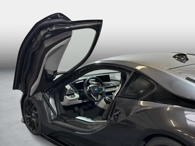 BMW i8 incl BTW Bodykit 2015 Hybride Benzine 26