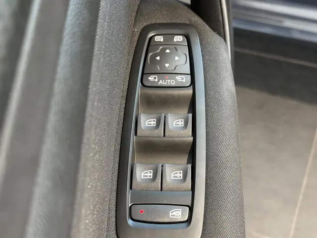 Renault Mégane Estate 1.3 TCe Limited 2019 Benzine 20