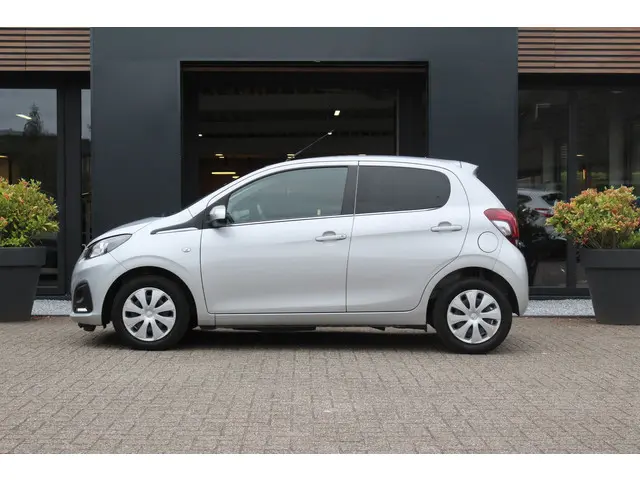 Peugeot 108 2