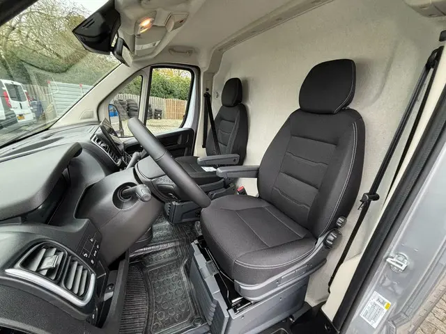 Peugeot Boxer L4H2 180PK EAT8 3,5t | Vol opties! 2024 Diesel 5