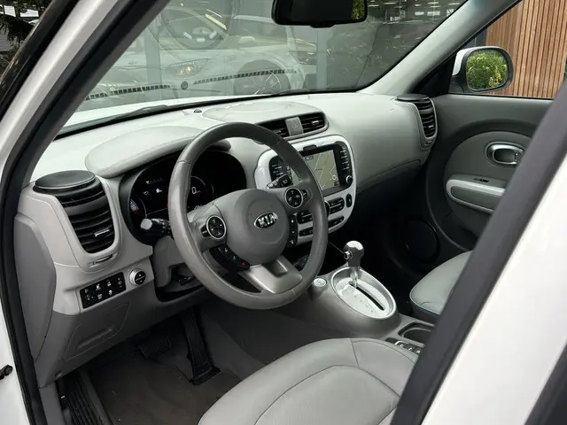 Kia e-Soul EV ExecutivePlusLine 27 kWh 2018 Elektrisch 10