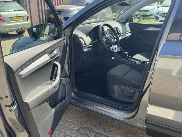 Škoda Karoq 1.5 TSI ACT Business Edition 2024 Benzine 14