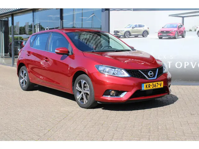 Nissan Pulsar 2
