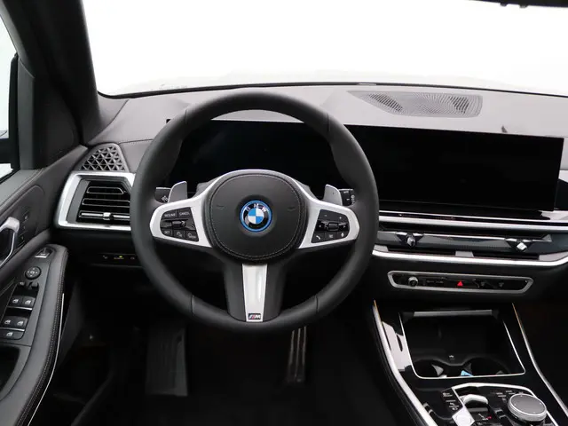 BMW X5 xDrive50e 2025 Hybride Benzine 23