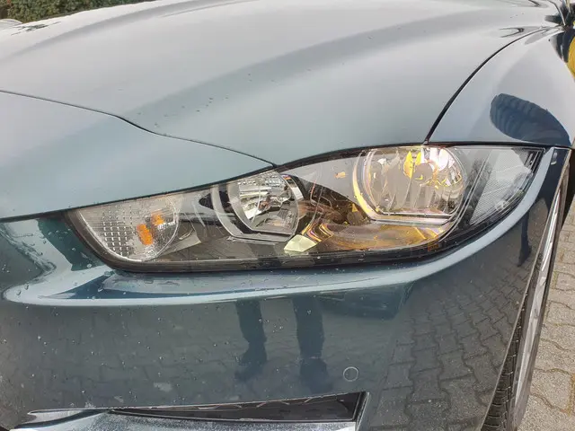 Jaguar XE 2.0 D Prestige Performance-Pack 2015 Diesel 26