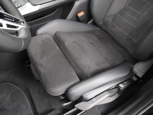 BMW iX1 eDrive20 67 kWh 2024 Elektrisch 12