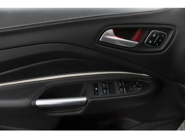 Ford Kuga Vignale 2019 Benzine 33