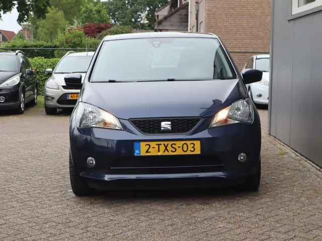 SEAT Mii 1.0 Sport Dynamic 2014 Benzine 12