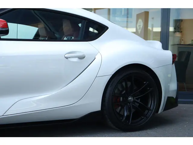Toyota Supra 2.0 Fuji Speedway 2020 Benzine 5