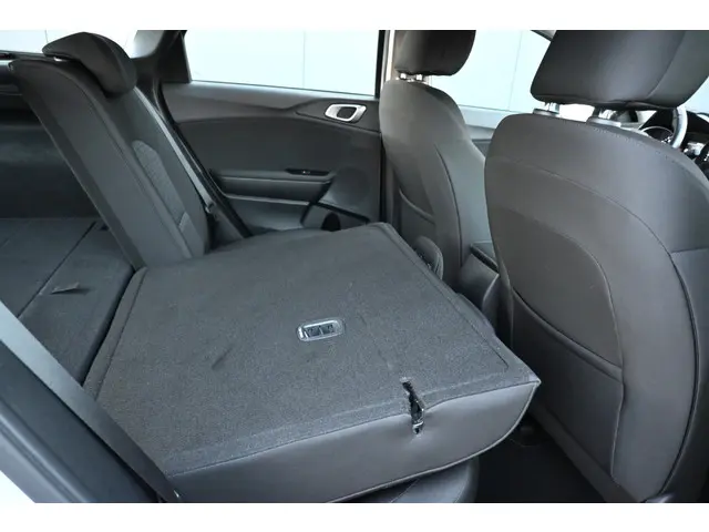 Kia Ceed Sportswagon 1.0 T-GDi ComfortLine 2024 Benzine 30