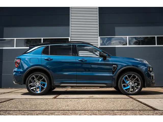 Lynk & Co 01 1.5 2024 Hybride Benzine 5