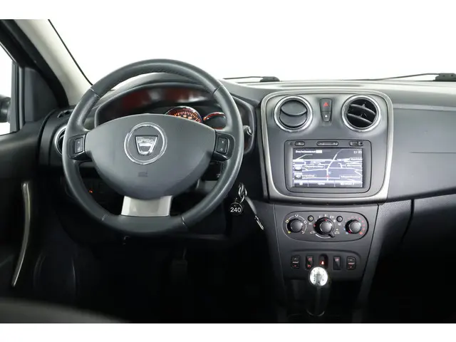 Dacia Sandero Stepway 0.9 TCe Lauréate 2013 Benzine 14