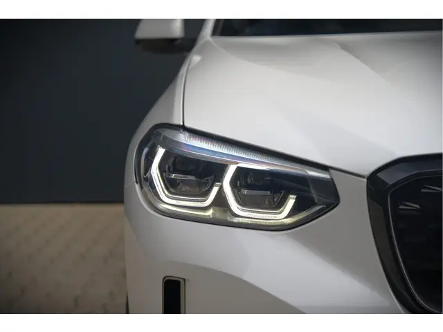 BMW iX3 High Executive 80 kWh 2021 Elektrisch 12