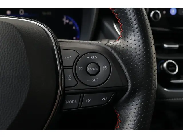 Toyota Corolla 1.8 Hybrid GR-Sport 2023 Hybride Benzine 15