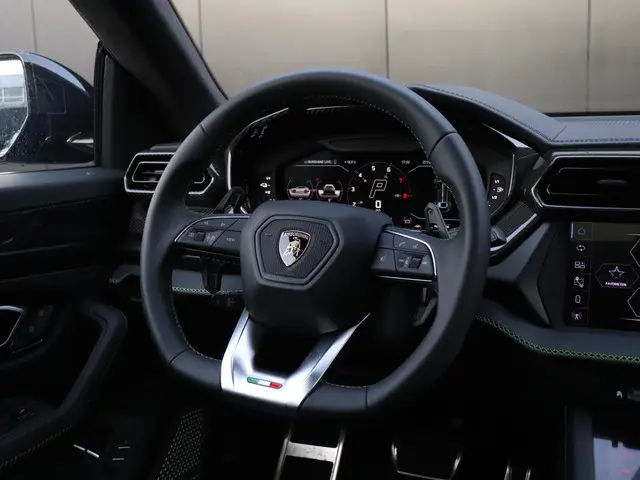 Lamborghini Urus 4.0 V8 Hybrid SE 2026 Hybride Benzine 26