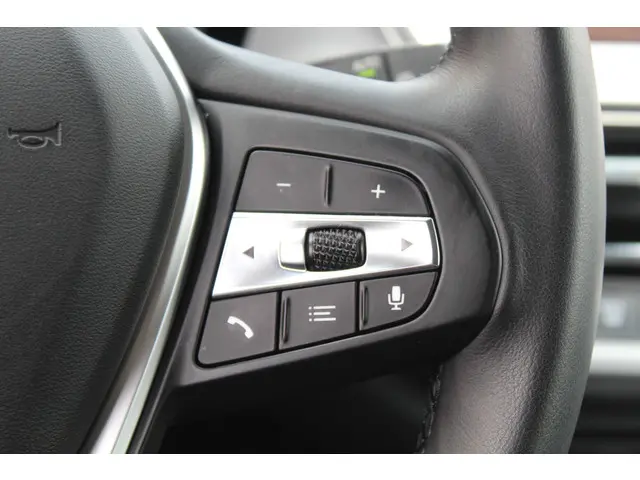 BMW 1 Serie 118i//Navi//Carplay//Trekhaak!! 2019 Benzine 10