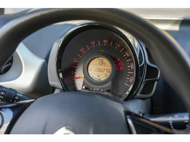 Citroën C1 1.0 e-VTi Airscape Feel 2016 Benzine 18