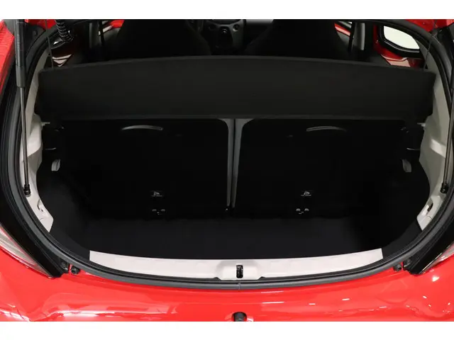 Toyota Aygo 1.0 VVT-i x-play 2020 Benzine 15