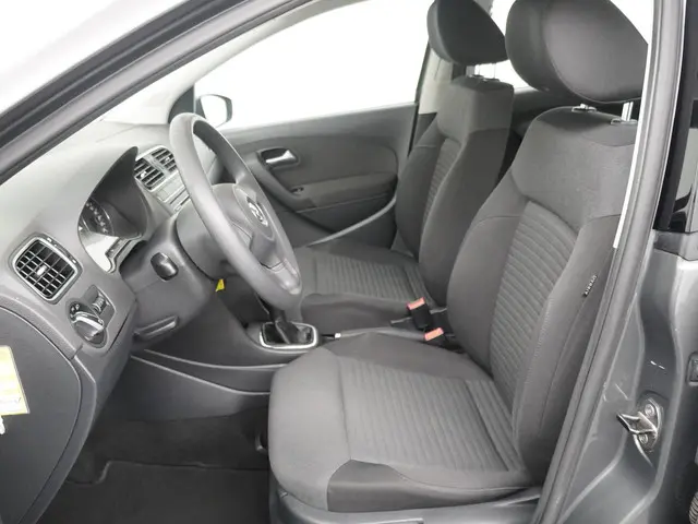 Volkswagen Polo 1.2 TSI Highline 2012 Benzine 11