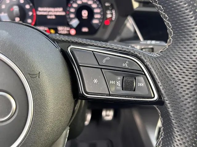 Audi A3 Sportback 30 TFSI S edition 2023 Benzine 22