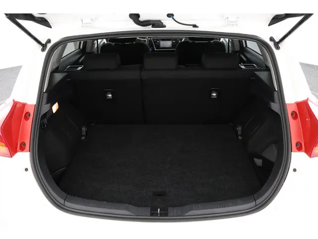 Toyota Auris 1.8 Hybrid Aspiration 2015 Hybride Benzine 24