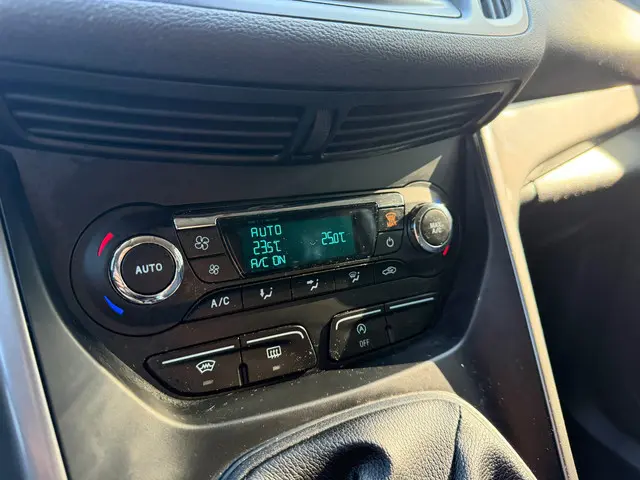 Ford Kuga 1.5 Trend Motor niet 100% 2016 Benzine 21