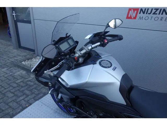 Yamaha TRACER 900 ABS 2015 Benzine 21